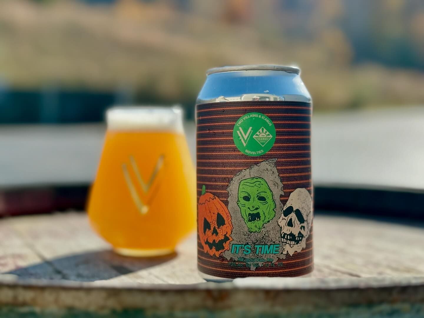 Vivid Two Villains Brewing Backyard Prince Stout Can Photo for Your Screen Vivid Two Villains Brewing Backyard Prince Stout Can Photo for Your Screen